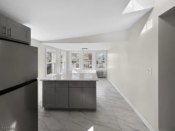 $3,549 | 123 Steuben Street, Unit 2, East Orange, NJ 07018