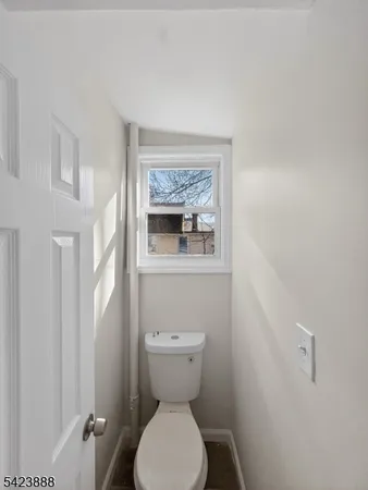 $3,549 | 123 Steuben Street, Unit 2, East Orange, NJ 07018