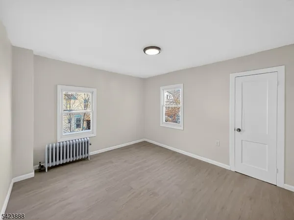 $3,549 | 123 Steuben Street, Unit 2, East Orange, NJ 07018
