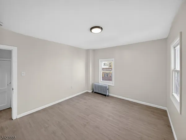 $3,549 | 123 Steuben Street, Unit 2, East Orange, NJ 07018