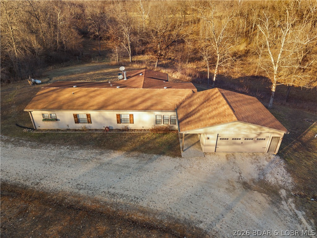 580 Burch Valley Road Linn Creek, MO 65052 - Photo 7 of 66