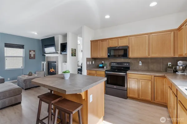 $659,950 | 2619 84th Drive Northeast, Lake Stevens, WA 98258