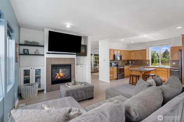 $659,950 | 2619 84th Drive Northeast, Lake Stevens, WA 98258
