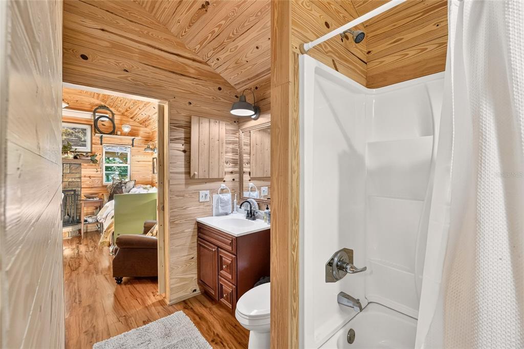 5661 Northwest 219th Street Road Micanopy, FL 32667 - Photo 16 of 81 Gallery Image 16