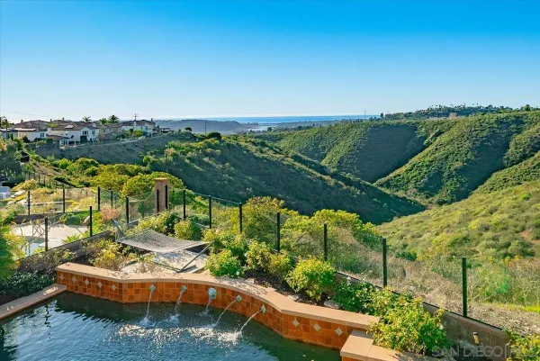 $3,499,000 | 7135 Sitio Caliente, Carlsbad, CA 92009