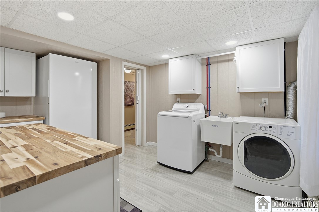 102 Merlin Avenue Ellicott, NY 14701 - Photo 39 of 50 Laundry Room Laundry Chute