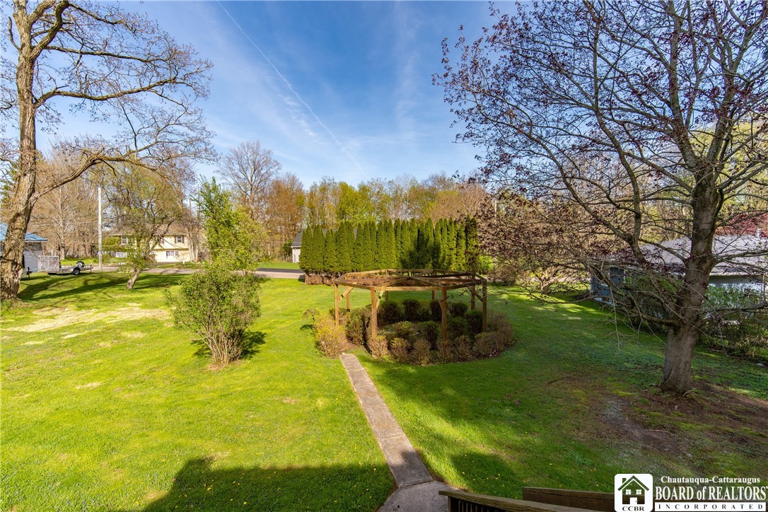 102 Merlin Avenue Ellicott, NY 14701 - Photo 9 of 50