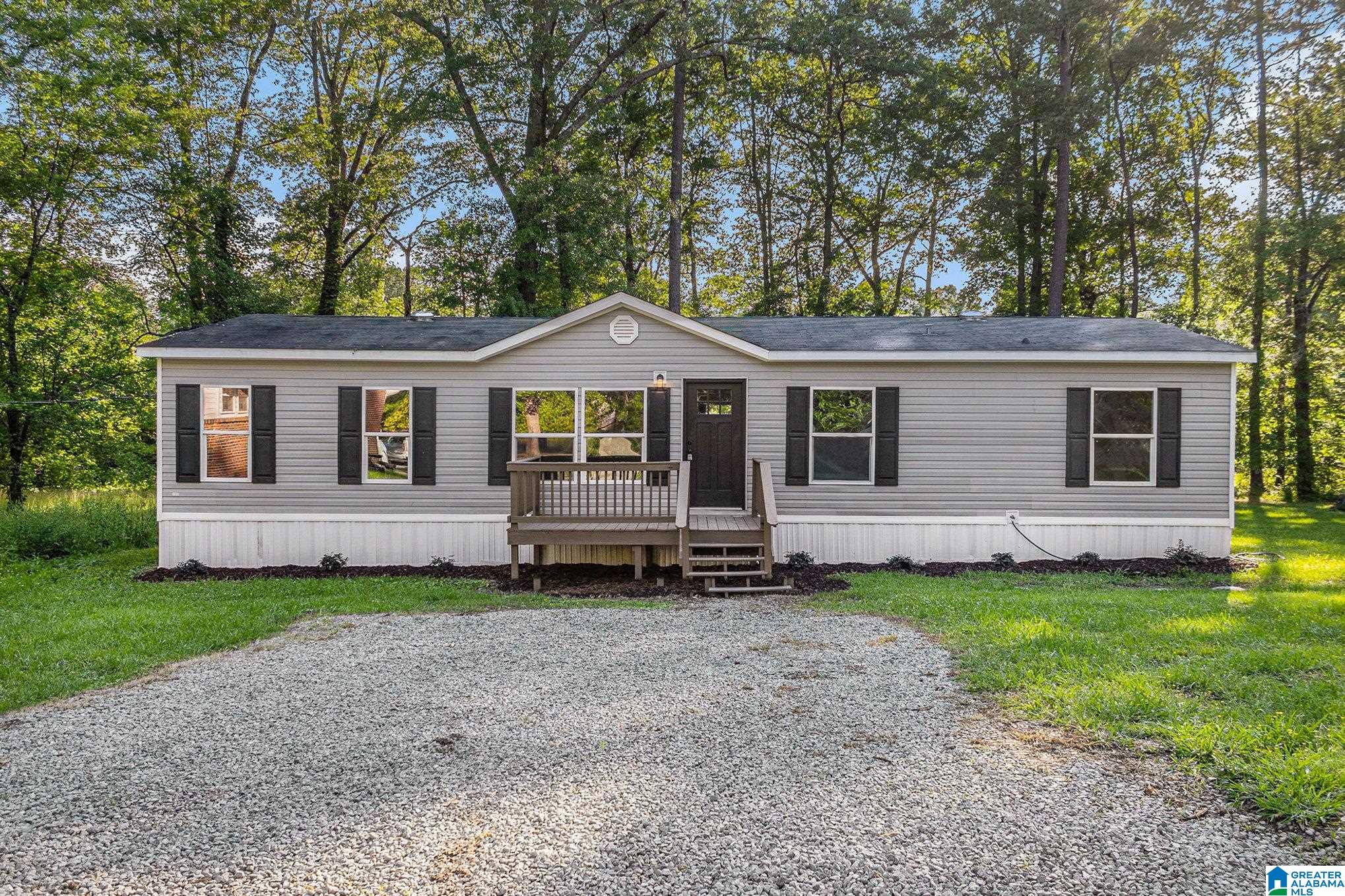 6357 Pocahontas Road Bessemer, AL 35022 - Photo 2 of 16
