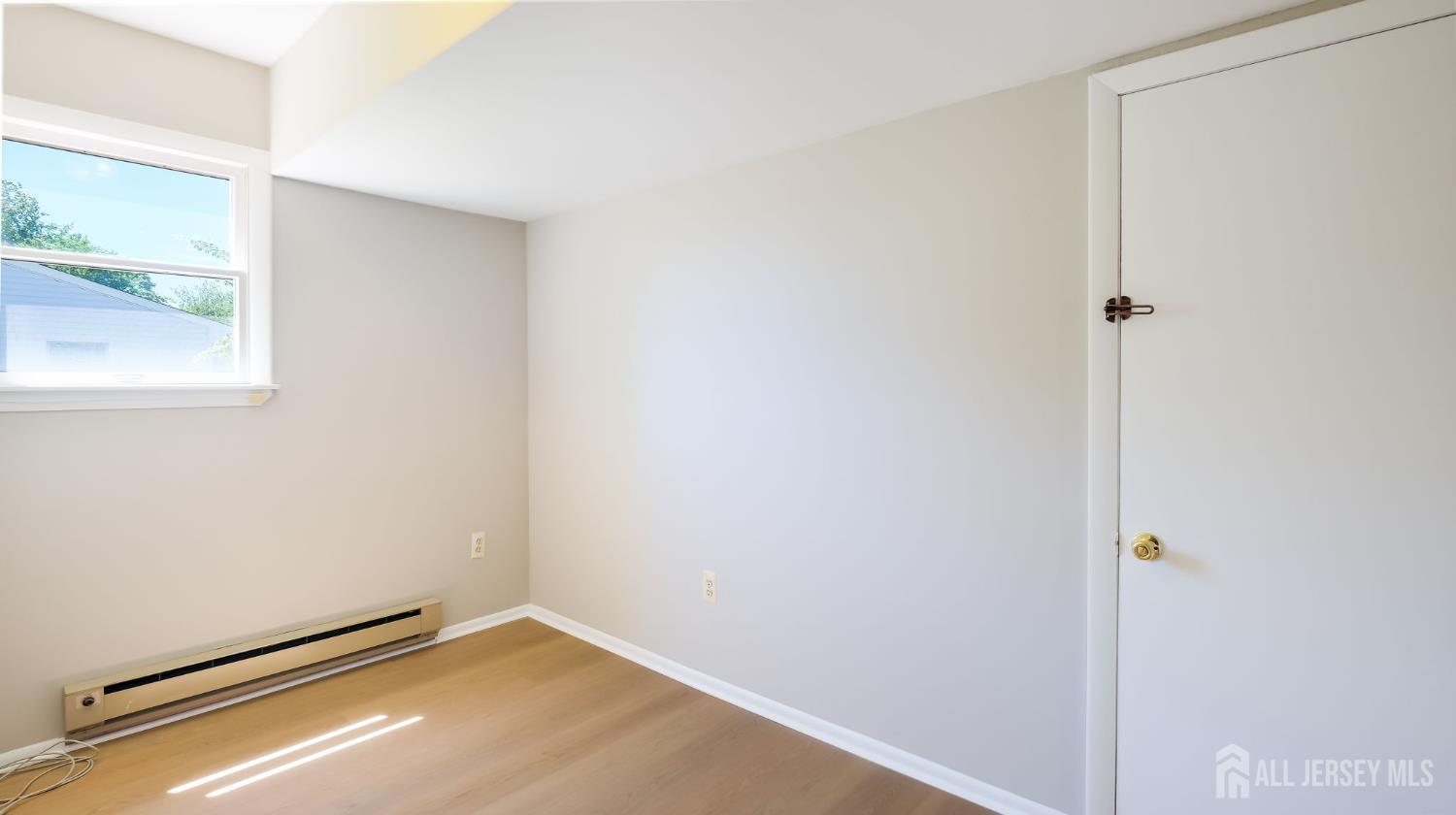 50 Sand Hills Road Kendall Park, NJ 08824 - Photo 12 of 27