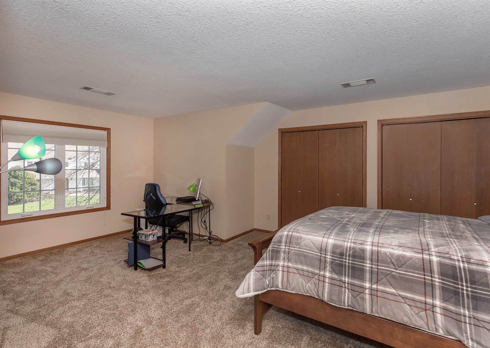 5036 Heatherstone Road Bettendorf, IA 52722 - Photo 21 of 35 Gallery Image 21