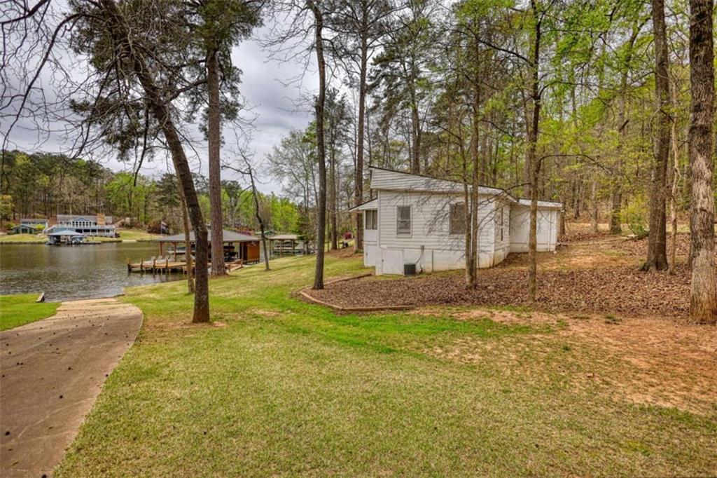 1697 County Line Road Mansfield, GA 30055 - Photo 8 of 44