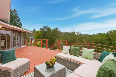 $3,898,000 | 10915 Mora Drive, Los Altos Hills, CA 94024