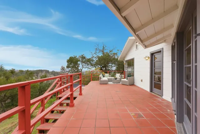 $3,898,000 | 10915 Mora Drive, Los Altos Hills, CA 94024