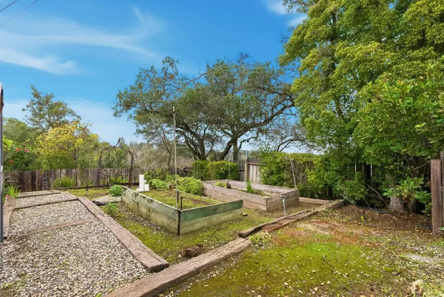 $3,898,000 | 10915 Mora Drive, Los Altos Hills, CA 94024