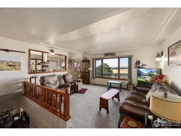 $1,250,000 | 28840 County Road R, Brush, CO 80723