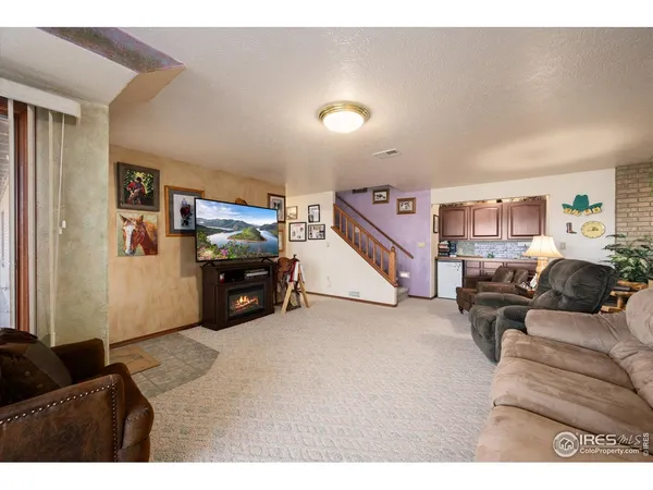 $1,250,000 | 28840 County Road R, Brush, CO 80723