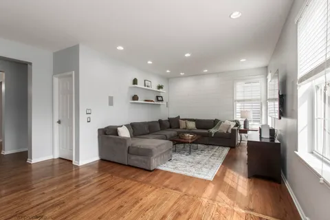 $824,900 | 394 Marseilles Street, Vernon Hills, IL 60061