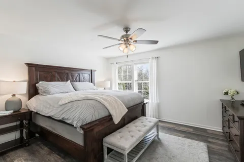 $824,900 | 394 Marseilles Street, Vernon Hills, IL 60061