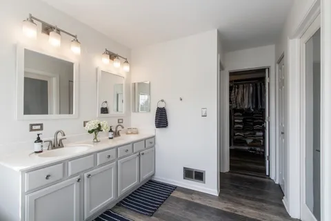 $824,900 | 394 Marseilles Street, Vernon Hills, IL 60061