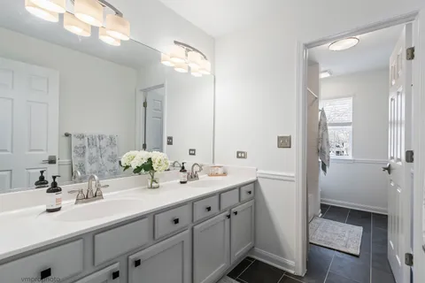$824,900 | 394 Marseilles Street, Vernon Hills, IL 60061