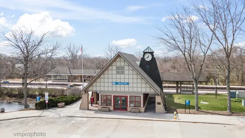 $824,900 | 394 Marseilles Street, Vernon Hills, IL 60061