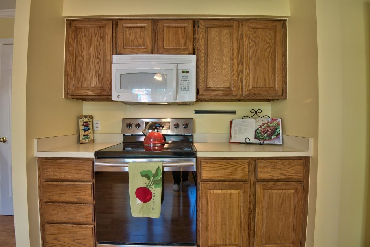 3219 Coachman's Way Durham, NC 27705 - Photo 14 of 33 a utility room with dryer and washer