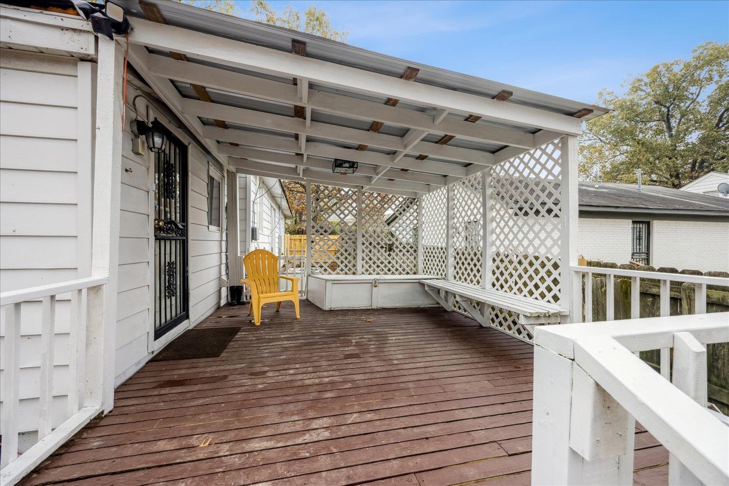 133 South Fenwick Road Memphis, TN 38111 - Photo 16 of 21 a view of outdoor space with wooden floor and seating