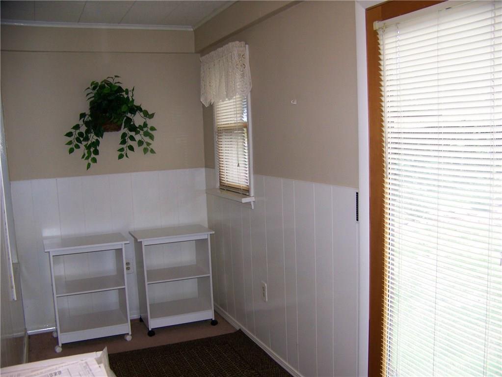 520 Lacock Street Rochester, PA 15074 - Photo 8 of 16 Sunroom