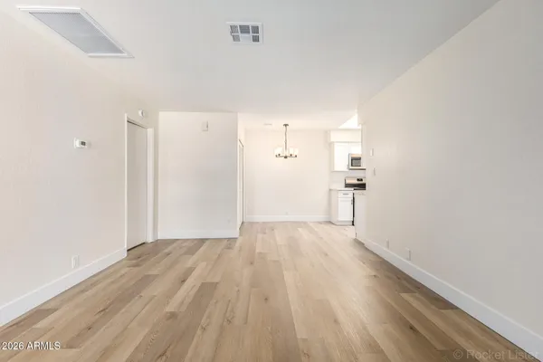 $255,000 | 522 West Blackhawk Drive, Unit 3, Phoenix, AZ 85027