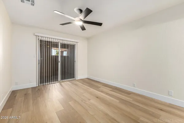 $255,000 | 522 West Blackhawk Drive, Unit 3, Phoenix, AZ 85027