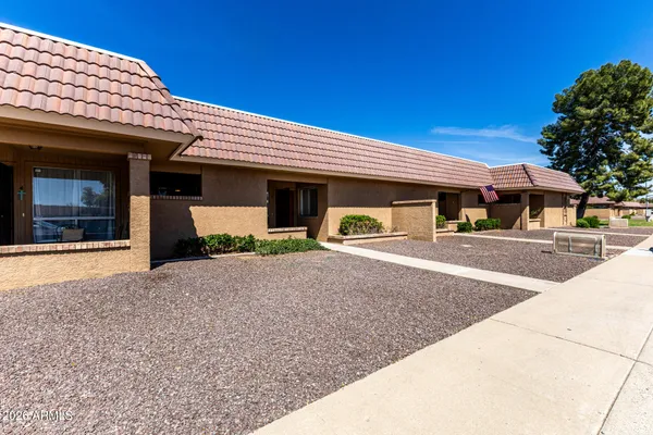 $255,000 | 522 West Blackhawk Drive, Unit 3, Phoenix, AZ 85027