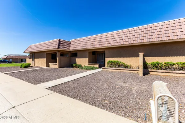 $255,000 | 522 West Blackhawk Drive, Unit 3, Phoenix, AZ 85027