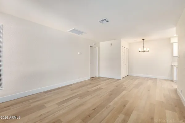 $255,000 | 522 West Blackhawk Drive, Unit 3, Phoenix, AZ 85027