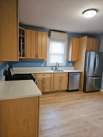 $3,500 | 12 Hall Street, Unit 12, Quincy, MA 02169