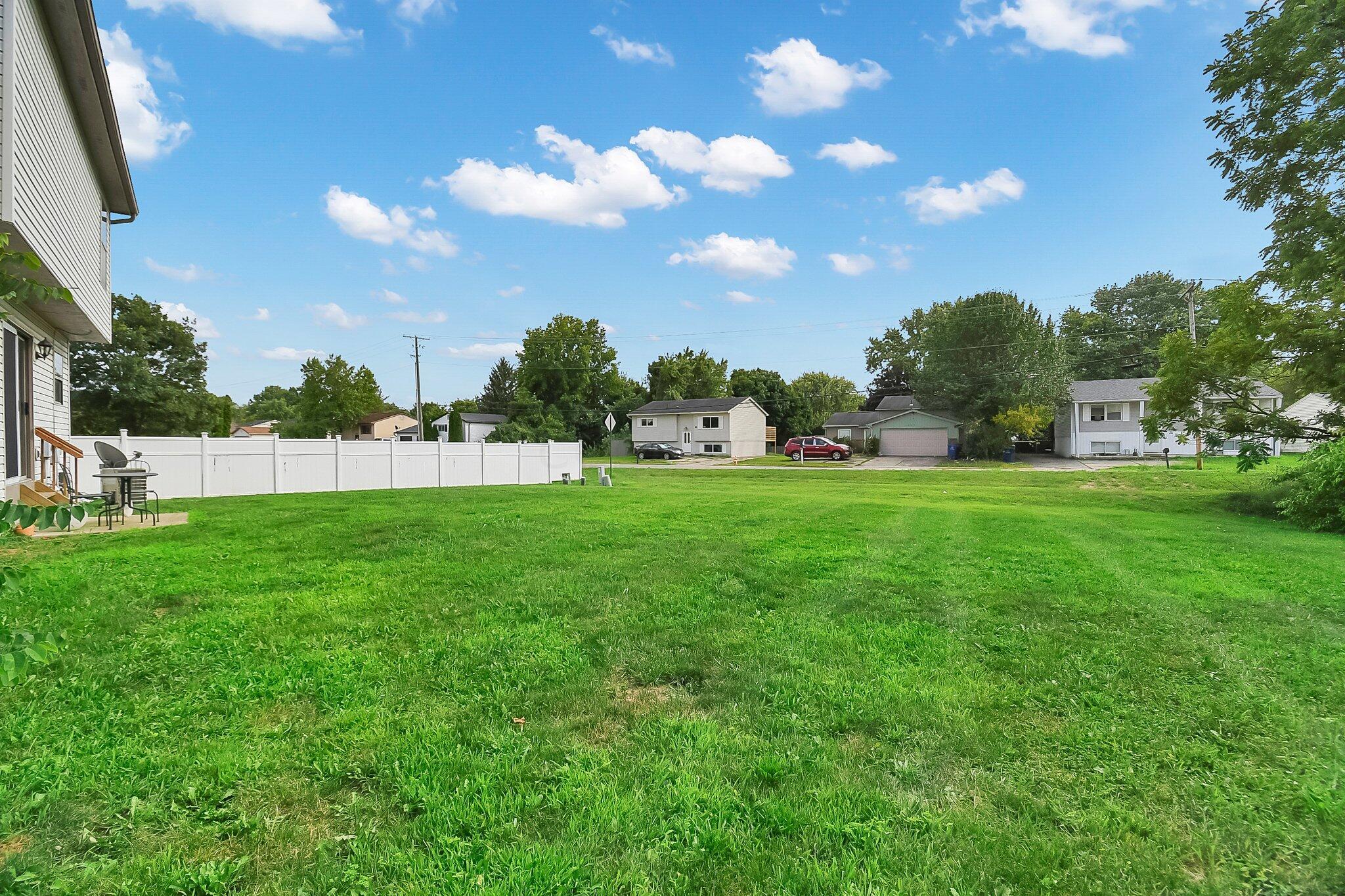 2829 Raphael Drive Columbus, OH 43232 - Photo 34 of 34 .