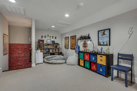 $1,050,000 | 5704 Old Harding Pike, Nashville, TN 37205