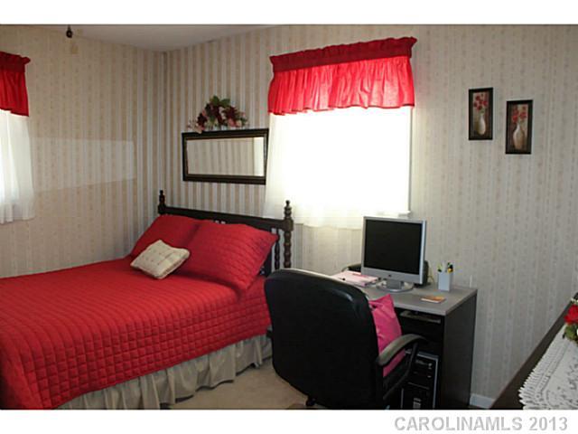 3457 Cloninger Road Dallas, NC 28034 - Photo 13 of 16 Gallery Image 13