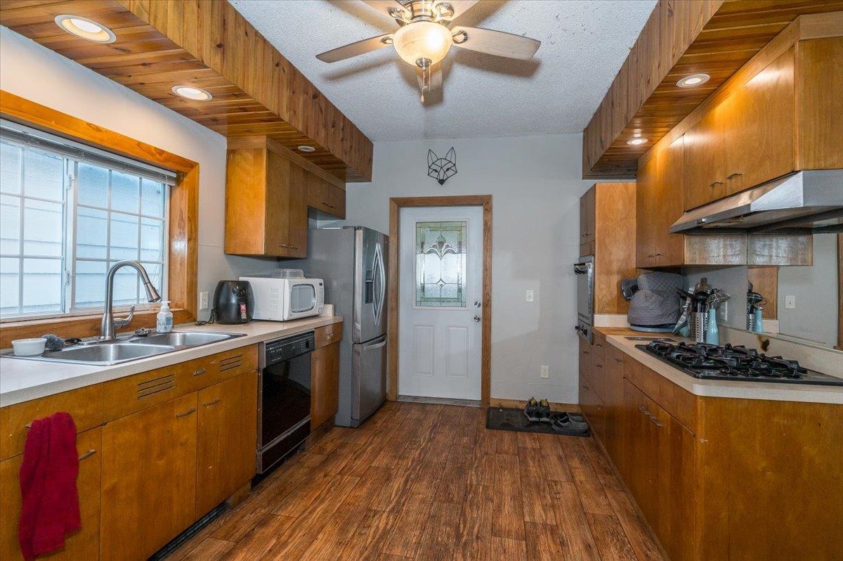 1818 Ohio Avenue Superior, WI 54880 - Photo 8 of 27