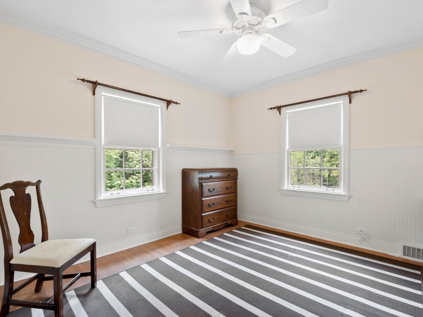 1220 Westview Road Glenview, IL 60025 - Photo 14 of 18 Gallery Image 14