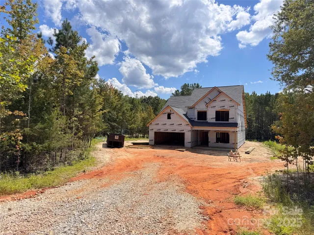 $637,000 | 3065 Meadowcrest Drive, Unit 25, Clover, SC 29710