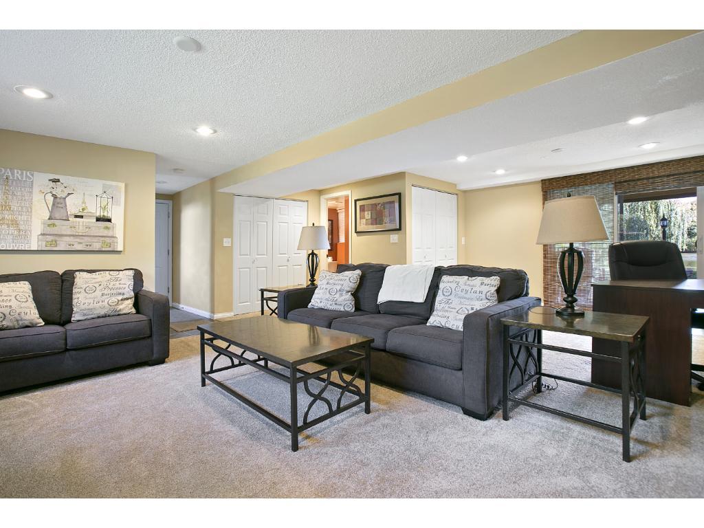 5121 Kimberly Road Minnetonka, MN 55345 - Photo 15 of 21