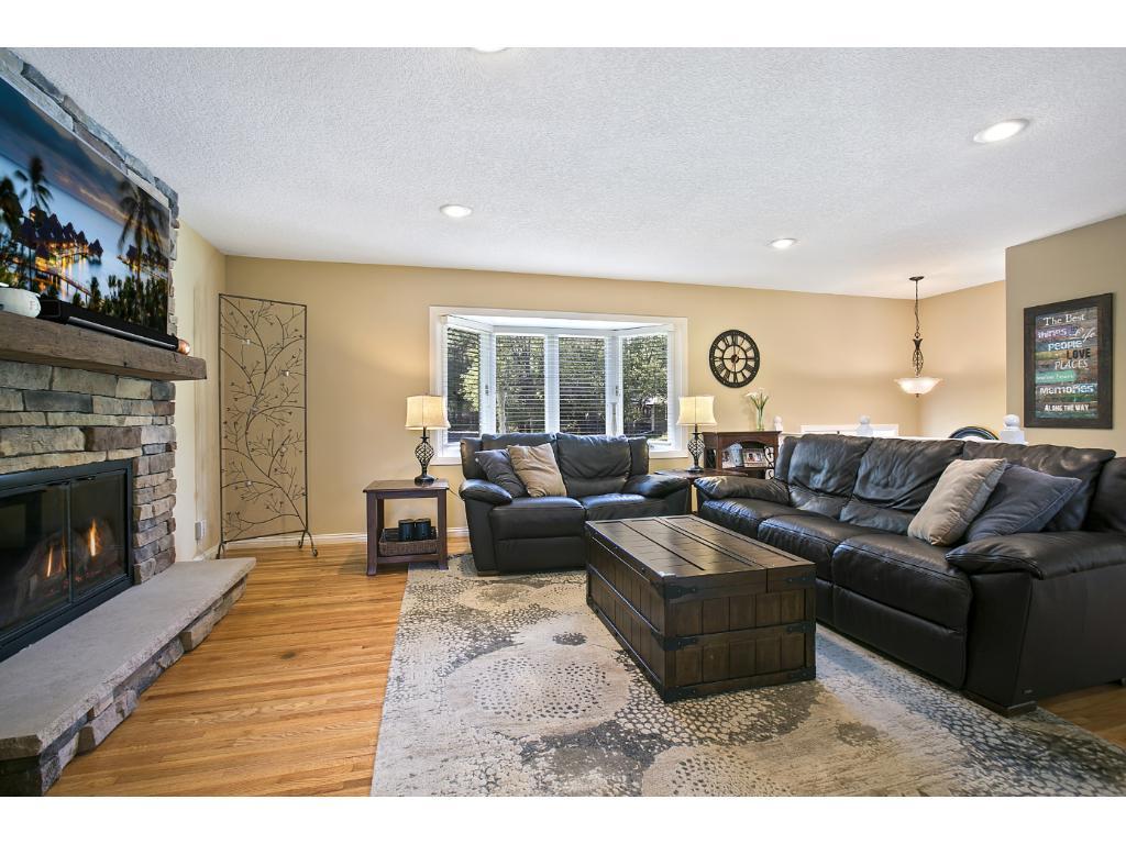 5121 Kimberly Road Minnetonka, MN 55345 - Photo 4 of 21