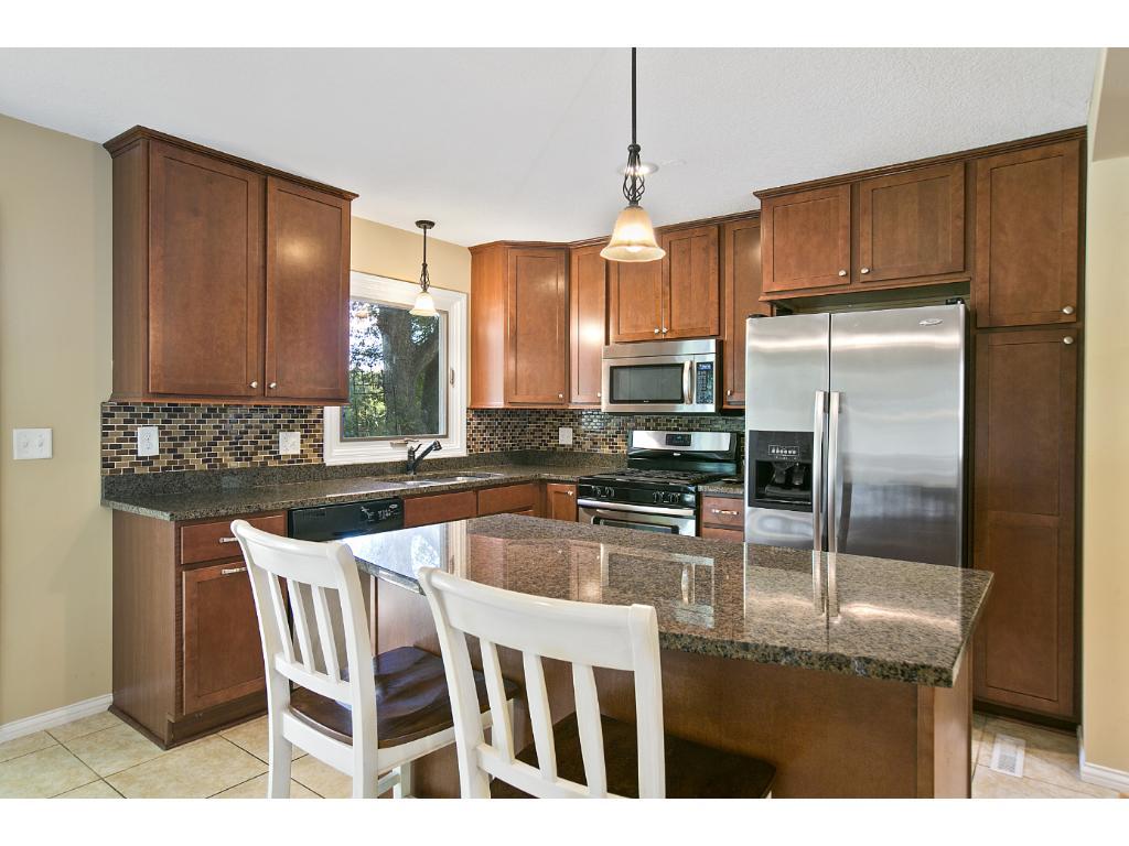 5121 Kimberly Road Minnetonka, MN 55345 - Photo 6 of 21