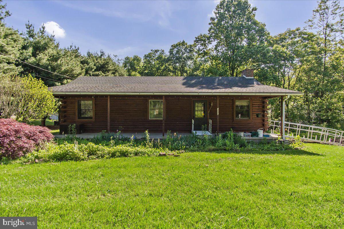 1086 Path Valley Road Fort Loudon, PA 17224 - Photo 1 of 43 Gallery Image 1