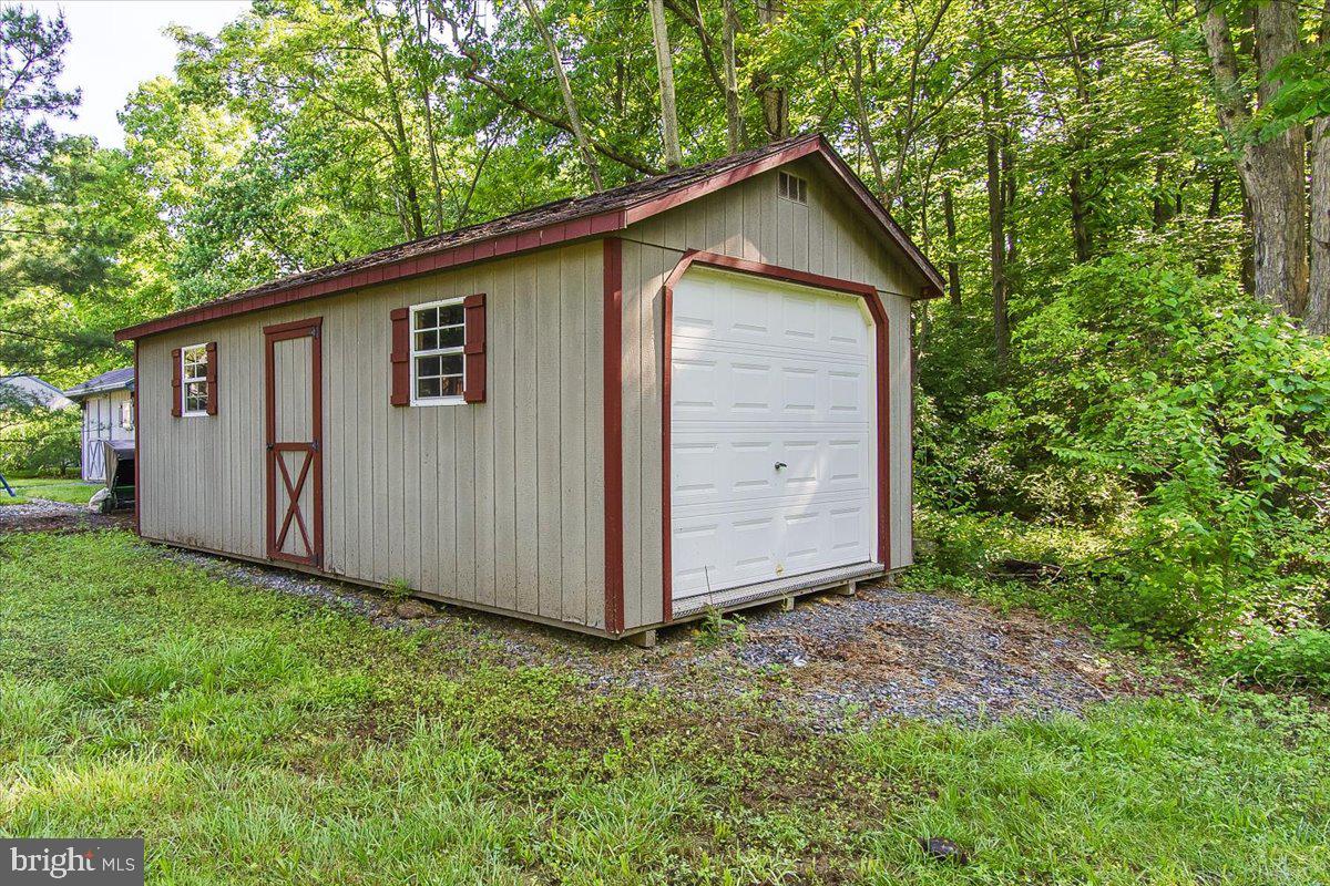 1086 Path Valley Road Fort Loudon, PA 17224 - Photo 25 of 43 Gallery Image 25