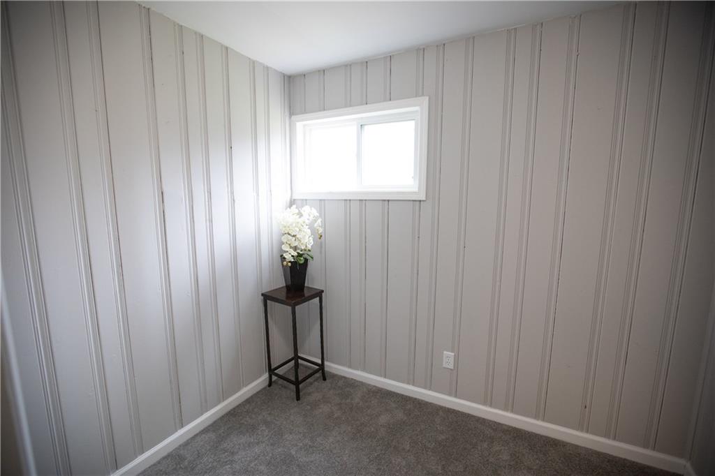 7340 Griffith Road Indianapolis, IN 46227 - Photo 17 of 21 Gallery Image 17