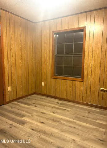 $120,000 | 122 Grenada Lane, Greenwood, MS 38930