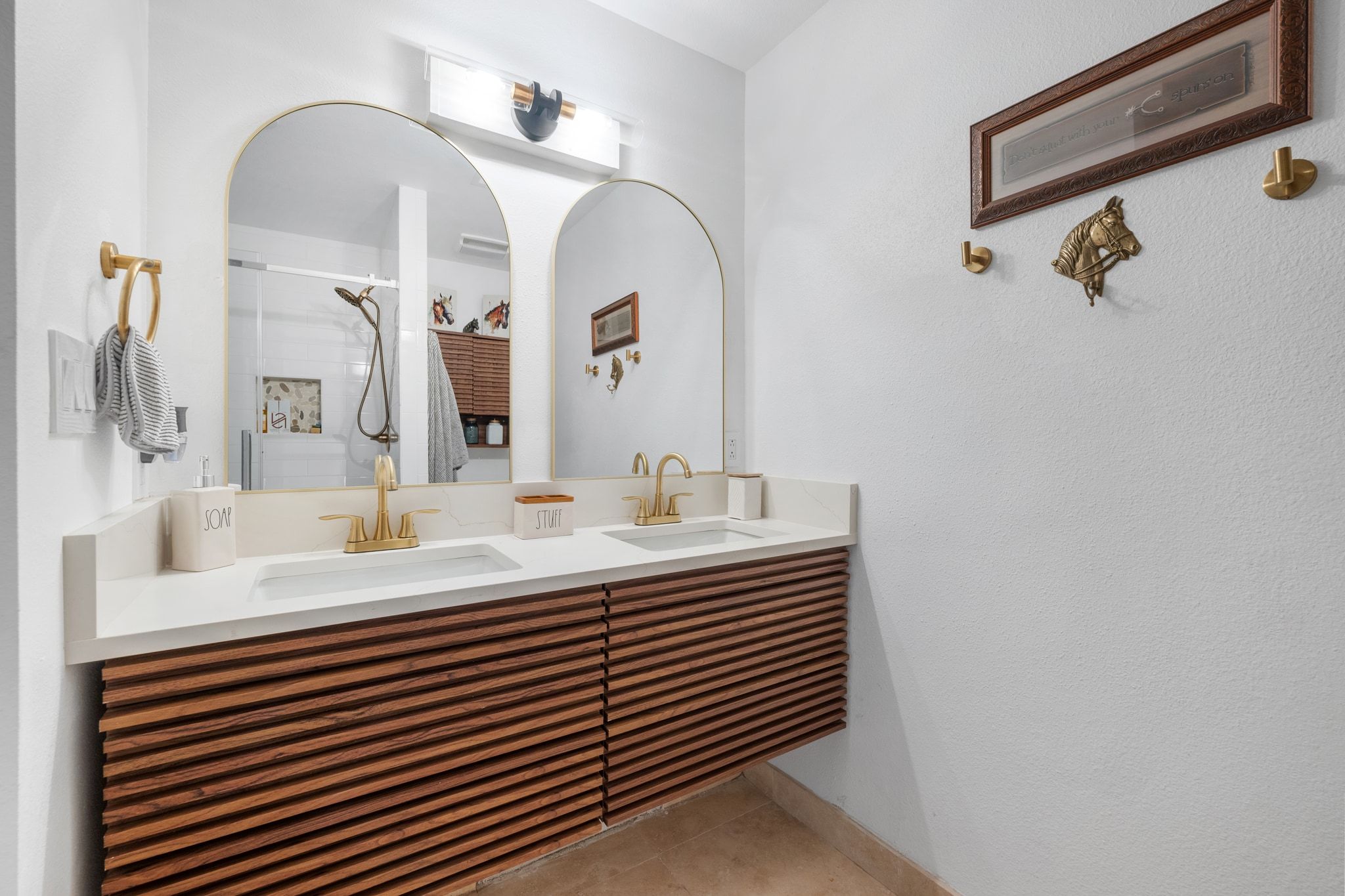 401 Ranchview Drive Johnson City, TX 78636 - Photo 26 of 40 Bathroom featuring custom double vanity, and custom mirrors & lighting