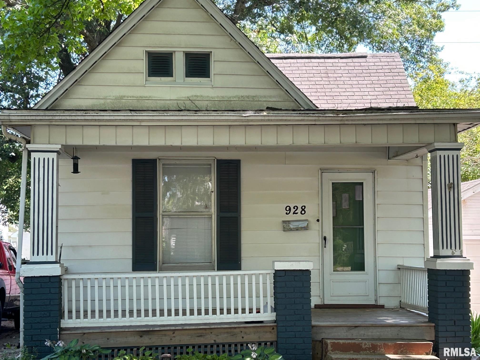 928 Cleveland Avenue Springfield, IL 62704 - Photo 11 of 18