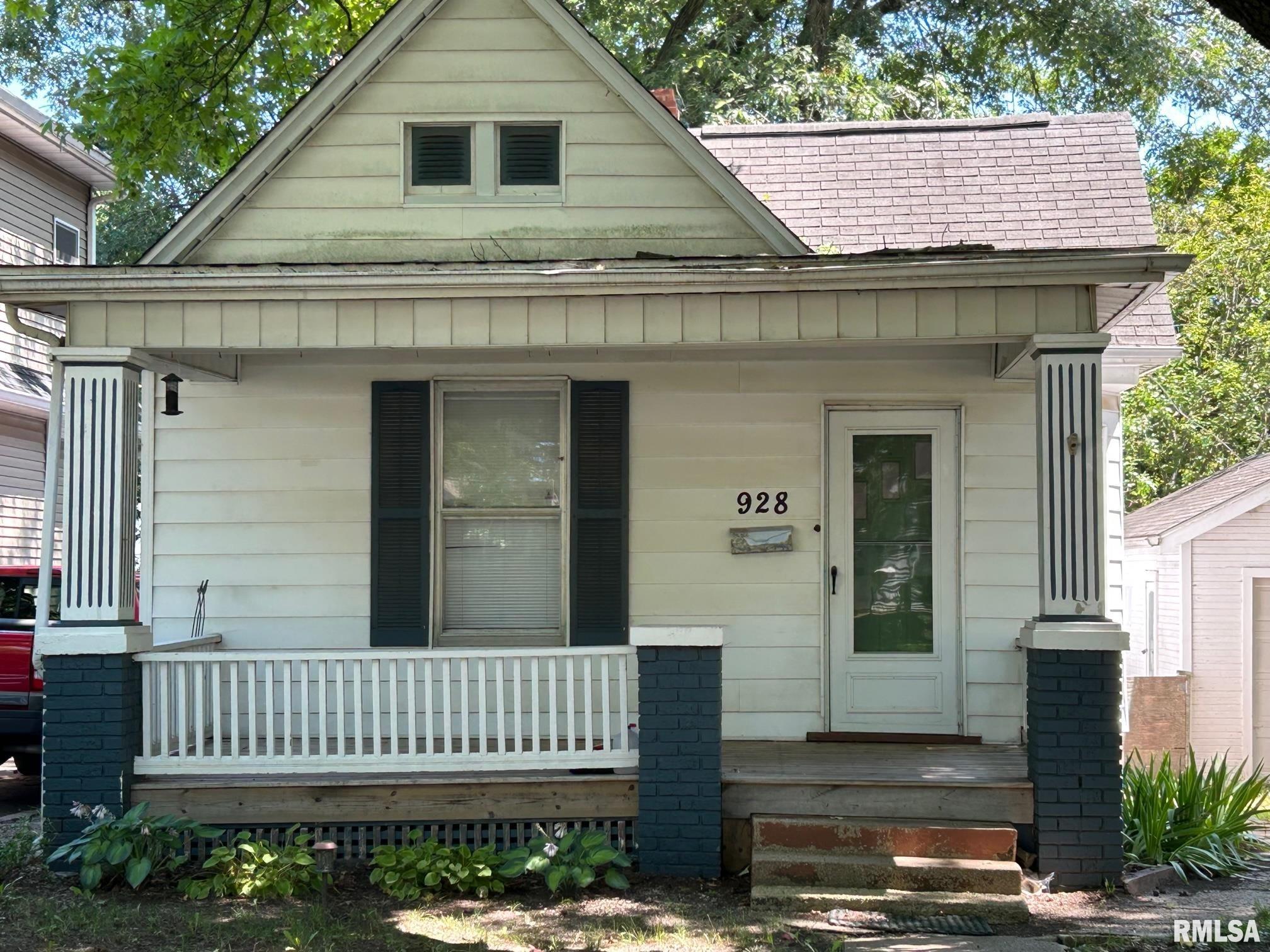 928 Cleveland Avenue Springfield, IL 62704 - Photo 13 of 18